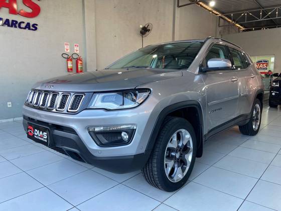 JEEP COMPASS 2.0 16V DIESEL LONGITUDE 4X4 AUTOMÁTICO JEEP COMPASS 2.0 16V DIESEL LONGITUDE 4X4 AUTOMÁTICO